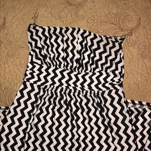 Strapless chevron print maxi by Fashionimics